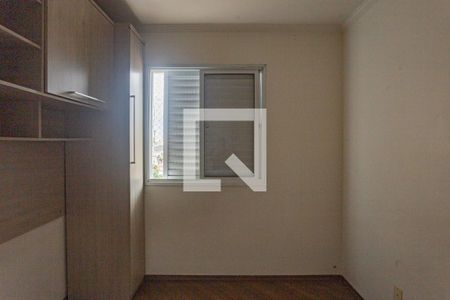 Quarto 2 de apartamento para alugar com 2 quartos, 50m² em Jardim Maria Estela, São Paulo