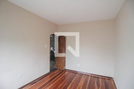 Sala de casa para alugar com 2 quartos, 55m² em Areia Branca, Belford Roxo