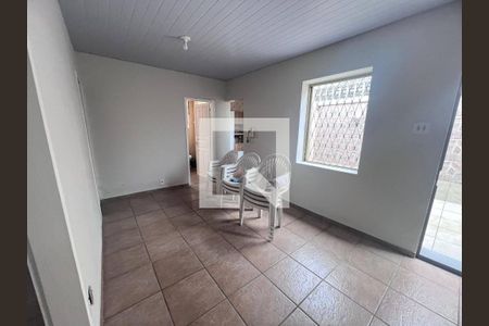 Casa à venda com 3 quartos, 200m² em Renascença, Belo Horizonte