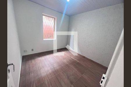 Casa à venda com 3 quartos, 200m² em Renascença, Belo Horizonte