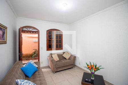 Sala de casa à venda com 4 quartos, 260m² em Bom Jesus, Contagem