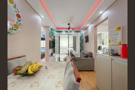 Sala de apartamento à venda com 2 quartos, 49m² em Vila Yolanda, Osasco