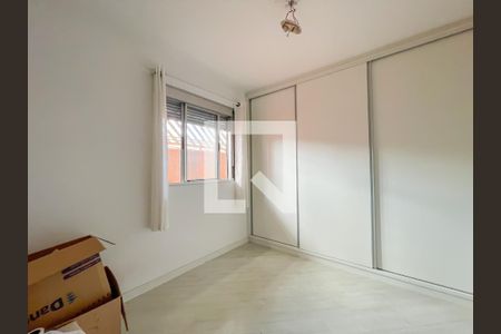 Quarto 2 de casa à venda com 2 quartos, 208m² em Quitaúna, Osasco