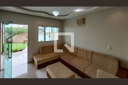 Casa para alugar com 5 quartos, 190m² em Jardim dos Comerciários, Belo Horizonte