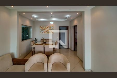 Casa para alugar com 5 quartos, 190m² em Jardim dos Comerciários, Belo Horizonte