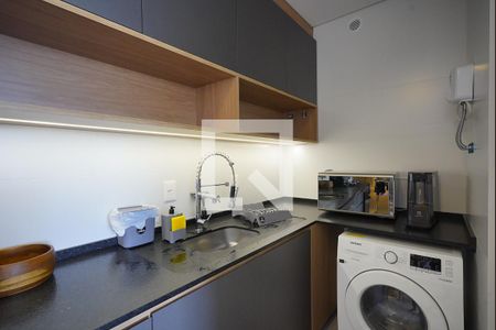 Cozinha de apartamento para alugar com 1 quarto, 36m² em Carvoeira, Florianópolis