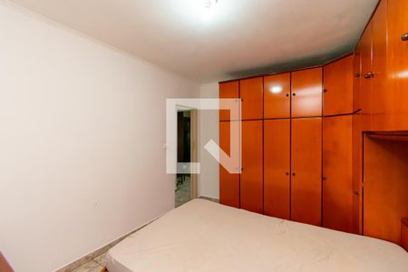 Quarto 1 de casa para alugar com 3 quartos, 135m² em Jardim das Rosas (zona Leste I), São Paulo
