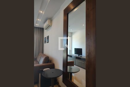Sala de apartamento para alugar com 1 quarto, 40m² em Jacarepaguá, Rio de Janeiro