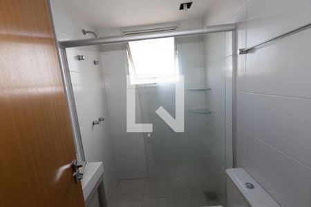Banheiro da Suíte 1 de apartamento para alugar com 2 quartos, 68m² em Vila da Serra, Nova Lima