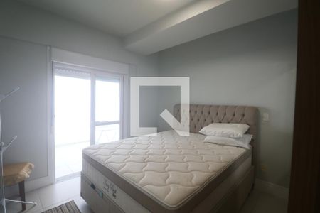 Suíte de apartamento para alugar com 3 quartos, 101m² em Centro, Guarujá