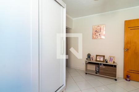 Quarto 2 de casa à venda com 3 quartos, 150m² em Vila Diva, São Paulo