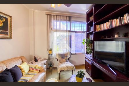 Sala  de casa à venda com 4 quartos, 230m² em Jardim Danfer, São Paulo