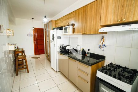 Apartamento para alugar com 2 quartos, 78m² em Vila Caiçara, Praia Grande