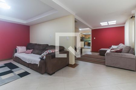 Casa para alugar com 4 quartos, 240m² em Alto Ipiranga, Mogi das Cruzes