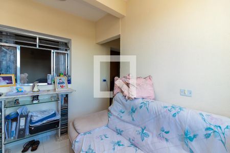 Sala de Estar de casa à venda com 2 quartos, 420m² em Vila Diva, São Paulo