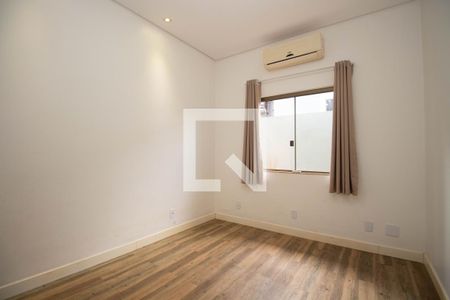 Suíte 1 de casa de condomínio para alugar com 3 quartos, 700m² em Estância Quintas da Alvorada, Brasília