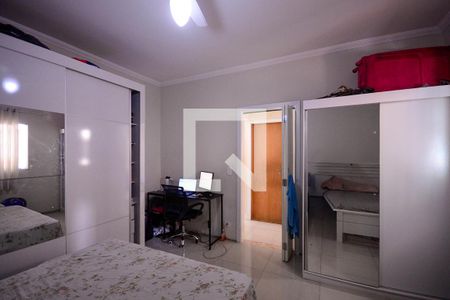 Quarto 1  de casa à venda com 4 quartos, 300m² em Jardim Vergueiro (sacoma), São Paulo