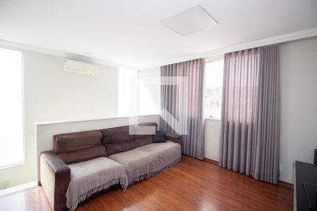Sala de Jantar de casa à venda com 4 quartos, 370m² em Cabral, Contagem