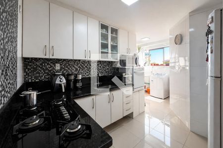 cozinha de apartamento à venda com 3 quartos, 100m² em Estoril, Belo Horizonte