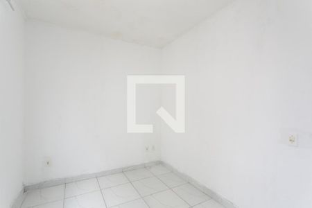 Quarto 1  de apartamento para alugar com 2 quartos, 40m² em Jardim Santa Teresinha, São Paulo