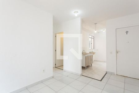 Sala de apartamento para alugar com 2 quartos, 40m² em Jardim Santa Teresinha, São Paulo