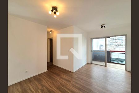 Sala de apartamento à venda com 2 quartos, 63m² em Vila Olímpia, São Paulo