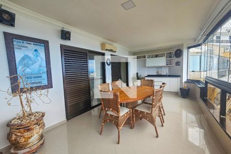 Apartamento para alugar com 3 quartos, 170m² em Balneario Praia do Pernambuco, Guarujá