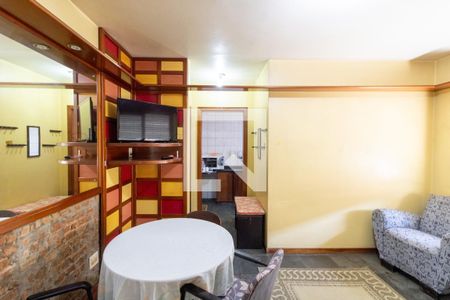 Sala de apartamento para alugar com 1 quarto, 50m² em Partenon, Porto Alegre