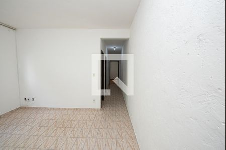 Corretor de casa para alugar com 2 quartos, 70m² em Santa Helena, Belo Horizonte