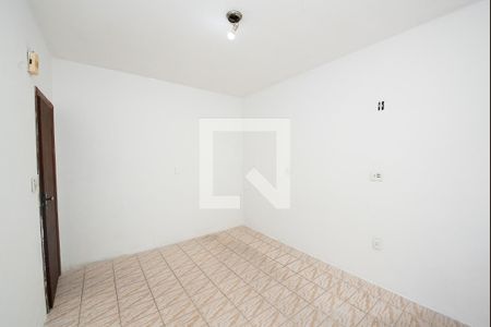 Quarto 1 de casa para alugar com 2 quartos, 70m² em Santa Helena, Belo Horizonte