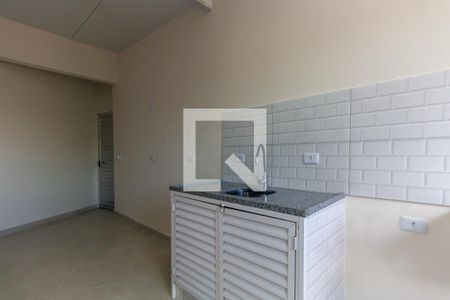 Cozinha de kitnet/studio para alugar com 1 quarto, 27m² em Vila Sapopemba, São Paulo