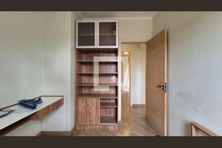 Quarto de apartamento à venda com 3 quartos, 85m² em Vila Assunção, Santo André