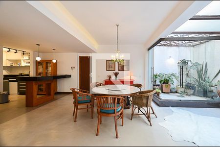 Apartamento à venda com 2 quartos, 180m² em Cruzeiro, Belo Horizonte