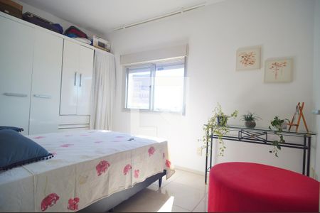 Quarto 1 de apartamento para alugar com 2 quartos, 67m² em São José, São Leopoldo