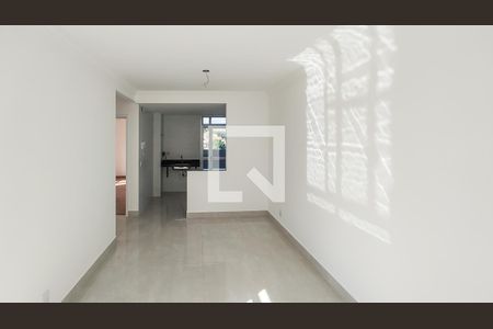 Apartamento à venda com 2 quartos, 90m² em Santa Rosa, Belo Horizonte