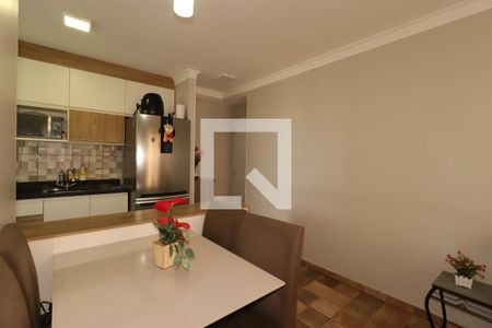 Sala de apartamento à venda com 3 quartos, 59m² em Parque Jaçatuba, Santo André