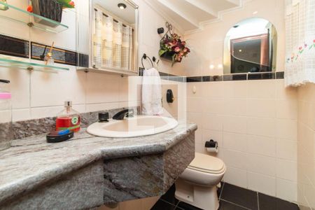 Lavabo de casa à venda com 3 quartos, 273m² em Nonoai, Porto Alegre