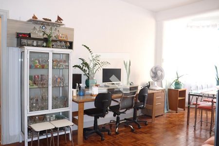 Sala de apartamento à venda com 2 quartos, 105m² em Bela Vista, São Paulo