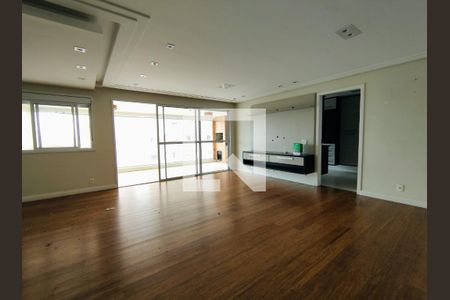 Apartamento à venda com 3 quartos, 141m² em Vila Gumercindo, São Paulo