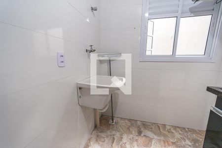 Cozinha e Área de Serviço de apartamento à venda com 2 quartos, 38m² em Vila Nova, São Paulo