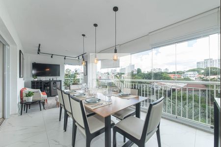 Varanda de apartamento à venda com 4 quartos, 130m² em Jardim Dom Bosco, São Paulo