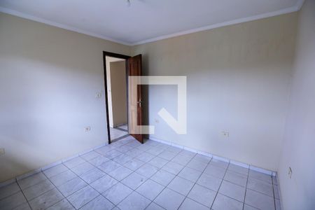 Quarto 1 de casa para alugar com 2 quartos, 80m² em Vila Itaberaba, São Paulo