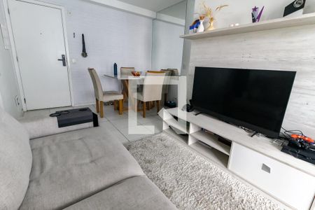 Sala de apartamento para alugar com 3 quartos, 68m² em Vila Suzana, São Paulo