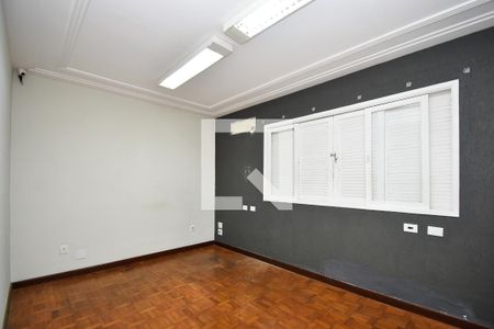 quarto 2 de casa para alugar com 3 quartos, 450m² em Alto de Pinheiros, São Paulo