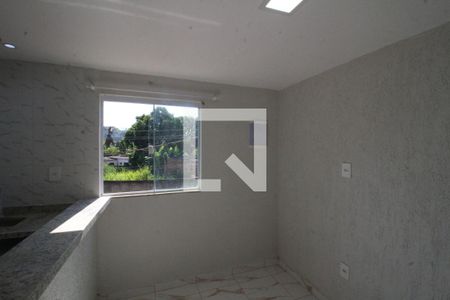 Sala de apartamento para alugar com 1 quarto, 50m² em Vila Verde, Belford Roxo