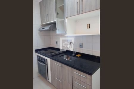 Apartamento à venda com 2 quartos, 54m² em Jardim Laone, São Paulo