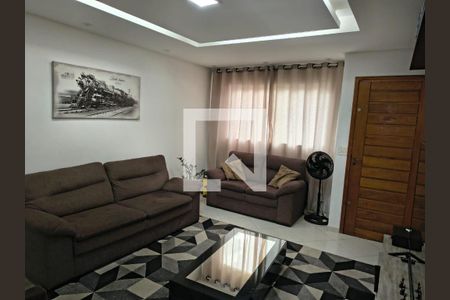 Casa à venda com 3 quartos, 180m² em Vila Carmosina, São Paulo