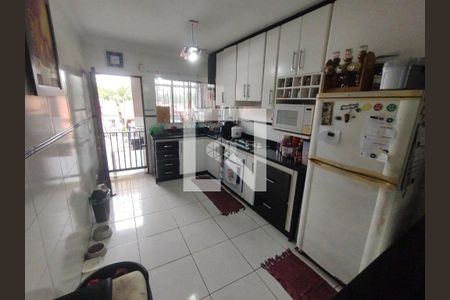 Casa à venda com 3 quartos, 180m² em Jardim Nossa Senhora do Carmo, São Paulo