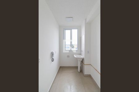 Sala/Cozinha/Área de Serviço  de apartamento para alugar com 2 quartos, 42m² em Jardim America da Penha, São Paulo