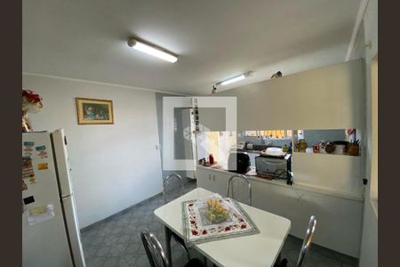 Casa à venda com 2 quartos, 138m² em Jardim Vila Formosa, São Paulo